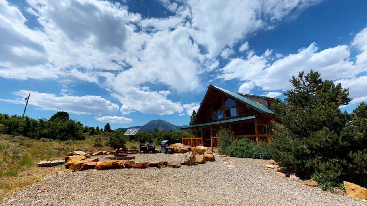 Canyon View Family Cabin, Deck, Tv Room, Games, Bbq, Campfire Monticello Εξωτερικό φωτογραφία