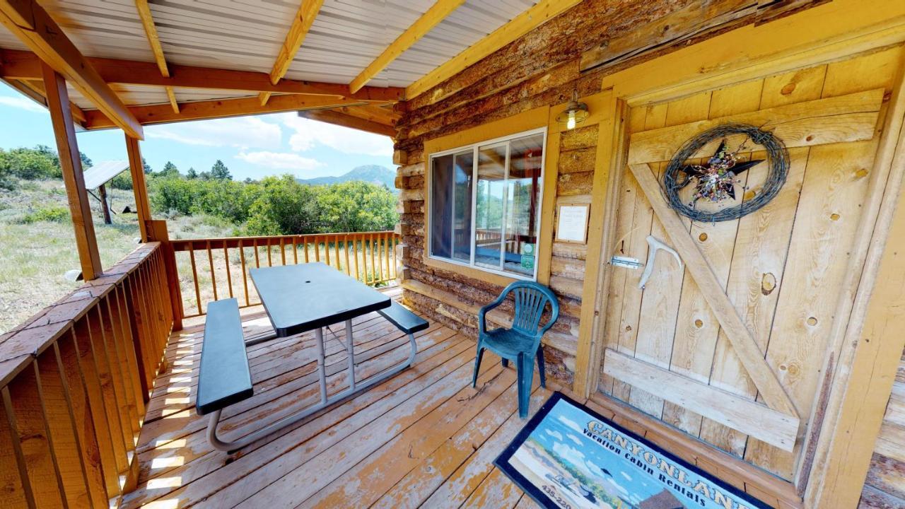 Canyon View Family Cabin, Deck, Tv Room, Games, Bbq, Campfire Monticello Εξωτερικό φωτογραφία